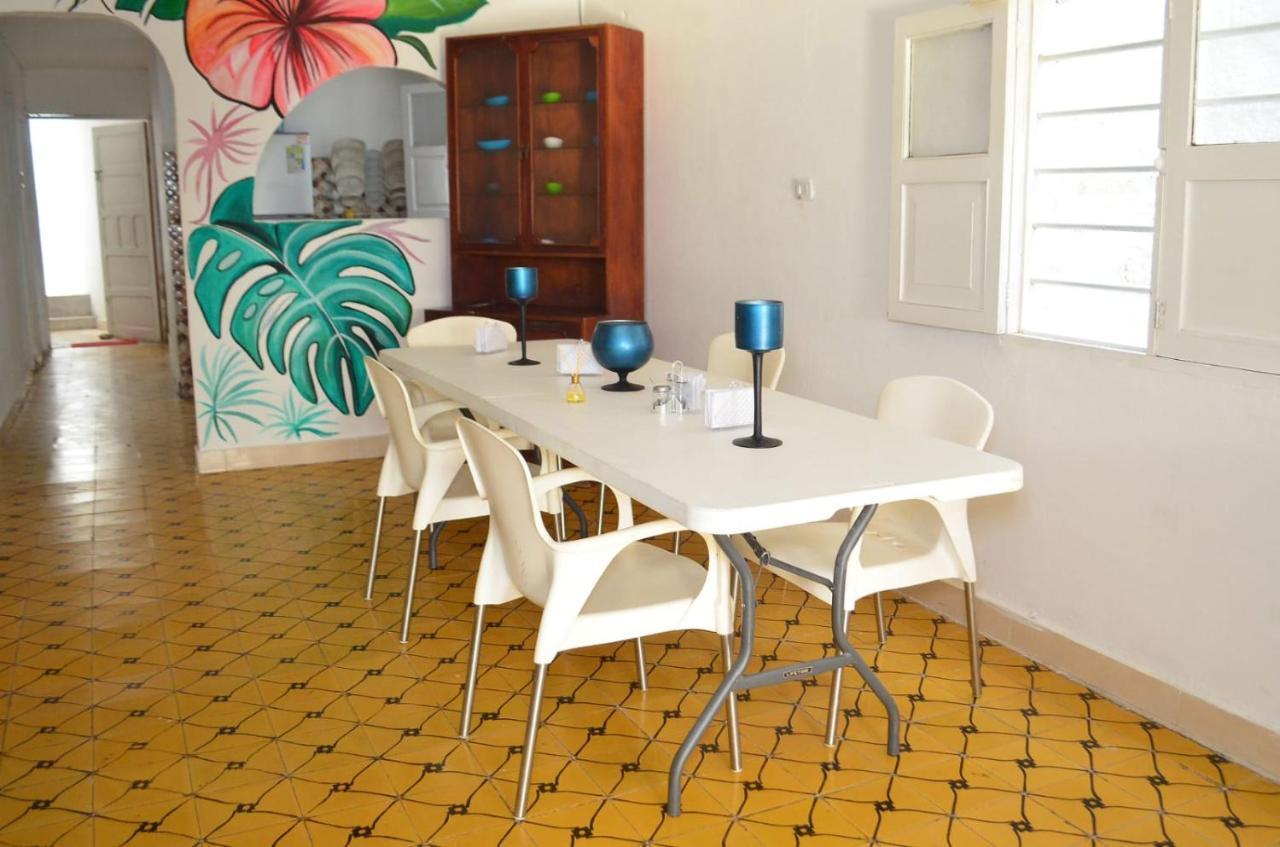 Casa Hostal Kristalu Картахена Экстерьер фото