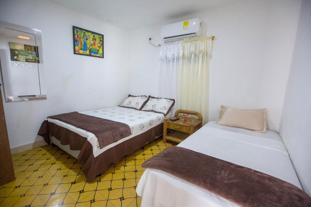 Casa Hostal Kristalu Картахена Экстерьер фото