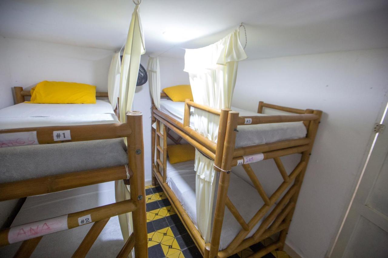 Casa Hostal Kristalu Картахена Экстерьер фото