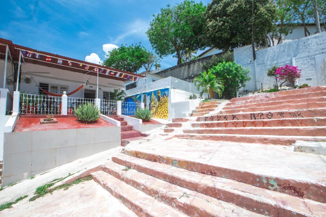 Casa Hostal Kristalu Картахена Экстерьер фото