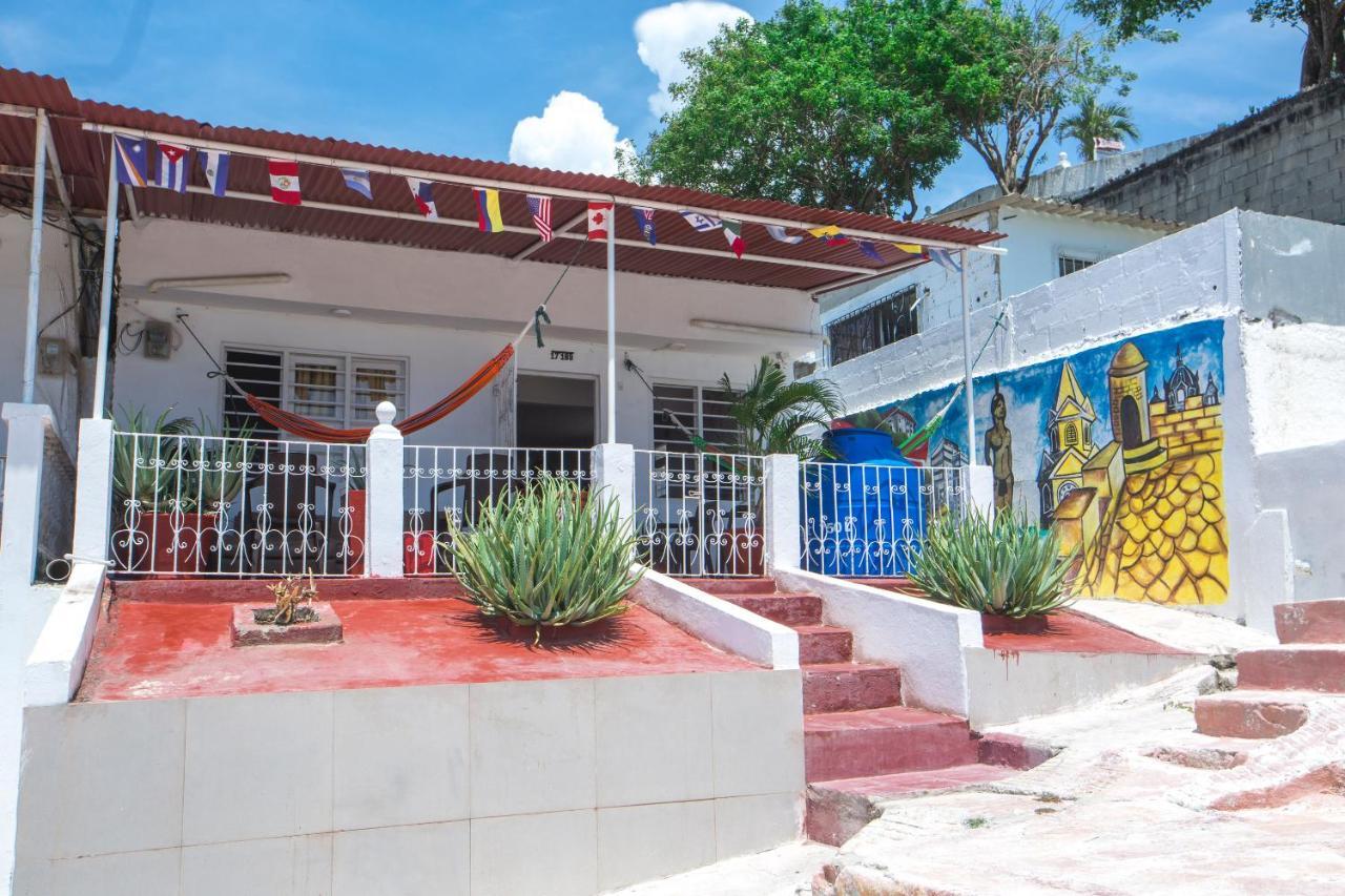 Casa Hostal Kristalu Картахена Экстерьер фото