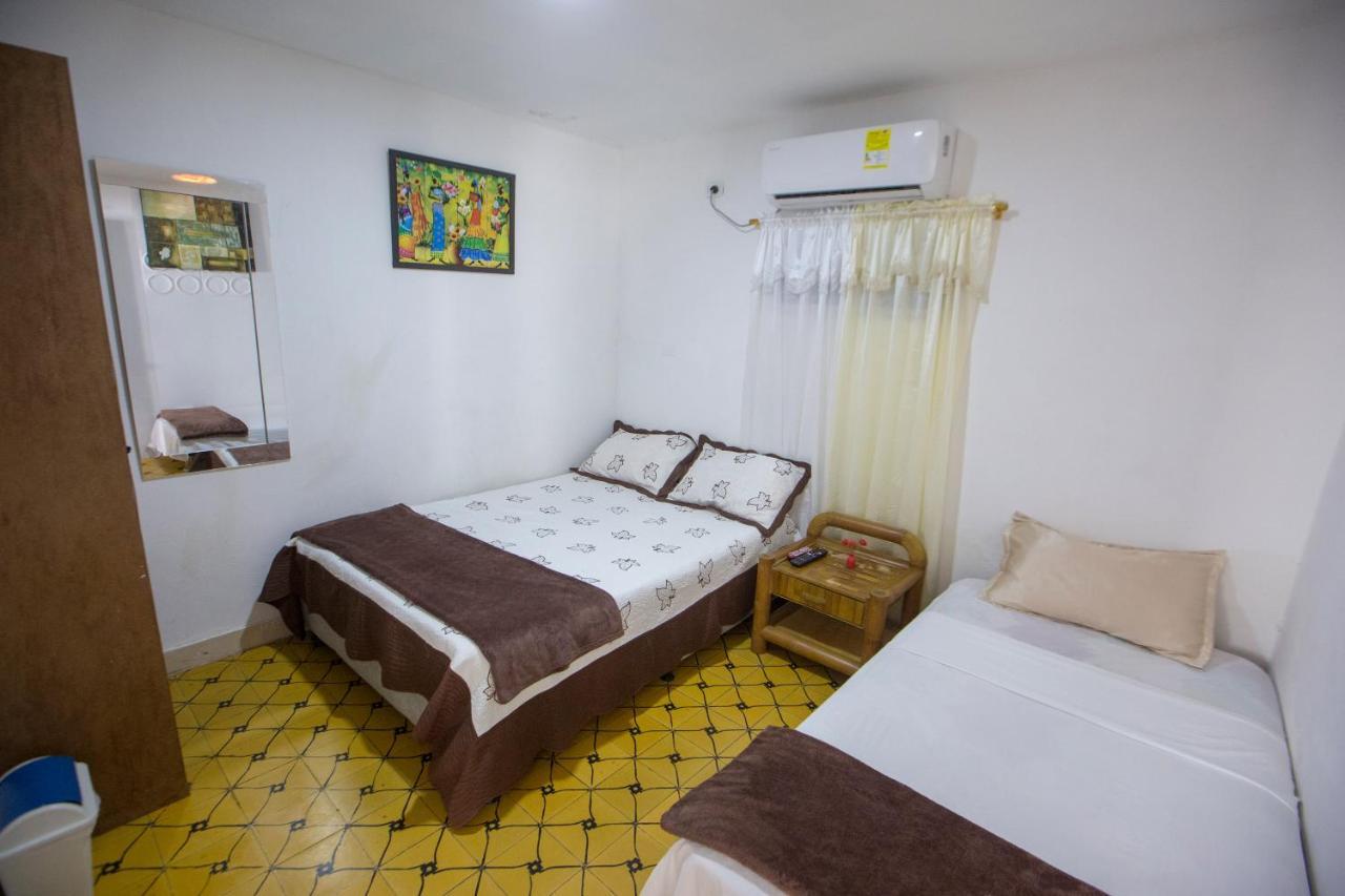 Casa Hostal Kristalu Картахена Экстерьер фото