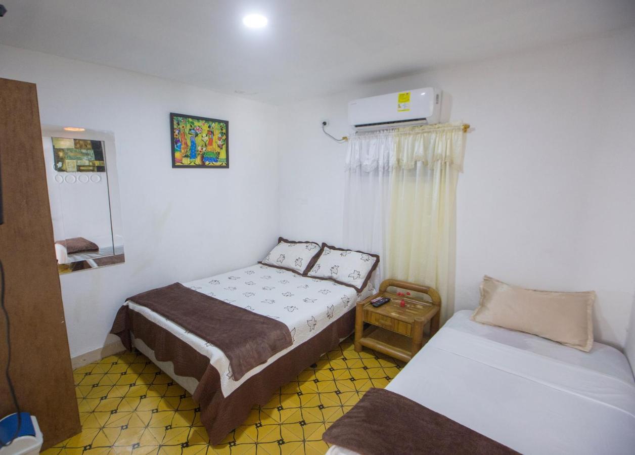 Casa Hostal Kristalu Картахена Экстерьер фото