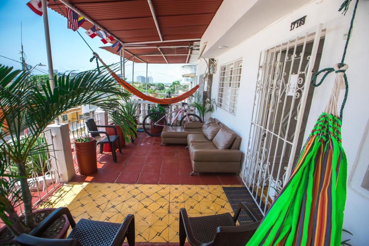Casa Hostal Kristalu Картахена Экстерьер фото